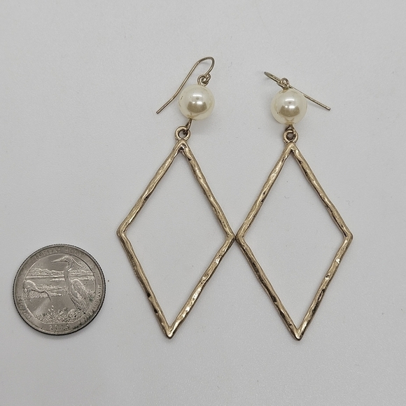 gold tone and faux pearl large dangle earrings - Picture 4 of 4